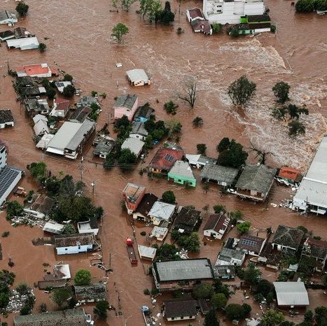 PortalBabados's tweet photo. 🚨ALERTA: Rio Grande do Sul pode enfrentar novas enchentes e alagamentos com a previsão de fortes chuvas nos próximos dias. Autoridades já monitoram o risco de elevação dos rios e novas inundações no estado https://t.co/YTpm9MRnOd