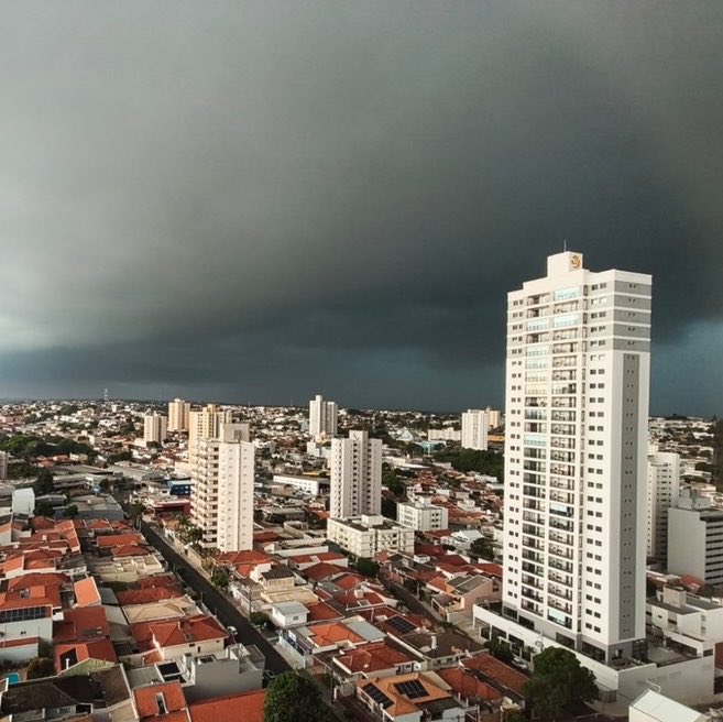 PortalBabados's tweet photo. 🚨ALERTA: Rio Grande do Sul pode enfrentar novas enchentes e alagamentos com a previsão de fortes chuvas nos próximos dias. Autoridades já monitoram o risco de elevação dos rios e novas inundações no estado https://t.co/YTpm9MRnOd