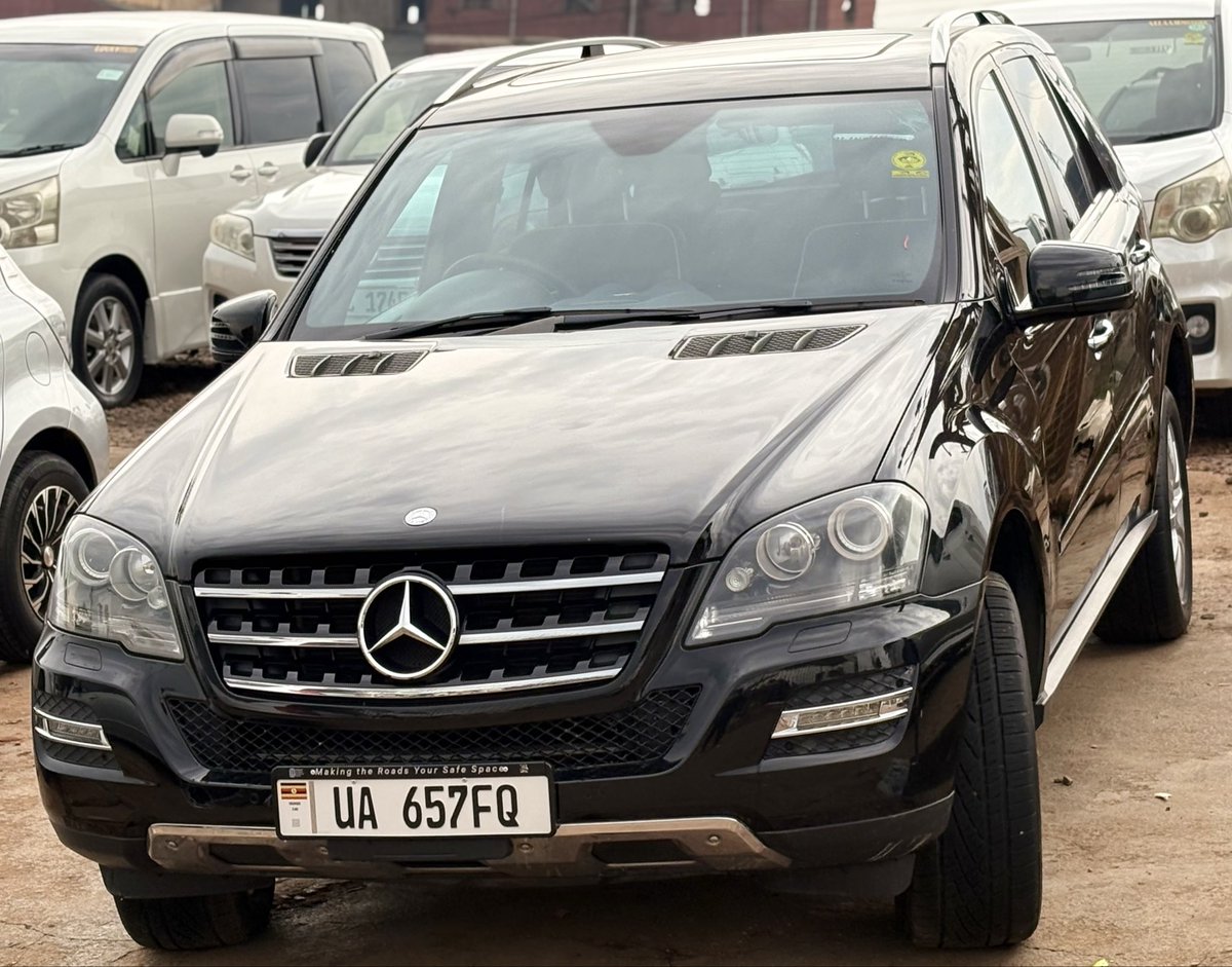 arnoldyosam's tweet photo. 🚘 2012 MERCEDES-BENZ ML350 — 75M

🇩🇪 Foreign Used | ⛽ Petrol | 3.5L V6
✨ Luxury, power &amp; comfort in one SUV.
💰 UGX 75M

📞 0705176582 / 0765241678
📲 WhatsApp: https://t.co/iLRRG7BgC8

#MercedesBenz #ML350 #CarsForSaleUganda https://t.co/rqCXfKaSOz