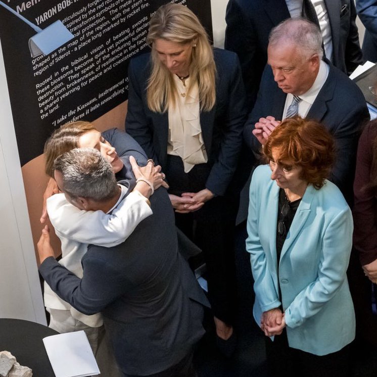EP_President's tweet photo. A moving moment at @Europarl_EN tonight as we remember the victims of the 7 October terrorist attack in Israel. We were joined by Omri Miran, who was taken from his loved ones and kept hostage by Hamas terrorists for 738 days.

His story is not one of tears, but of resilience. Of the triumph of hope in the bleakest of circumstances. Of the power of family and love to overcome. Of light in the darkness.

We remember. 🕯