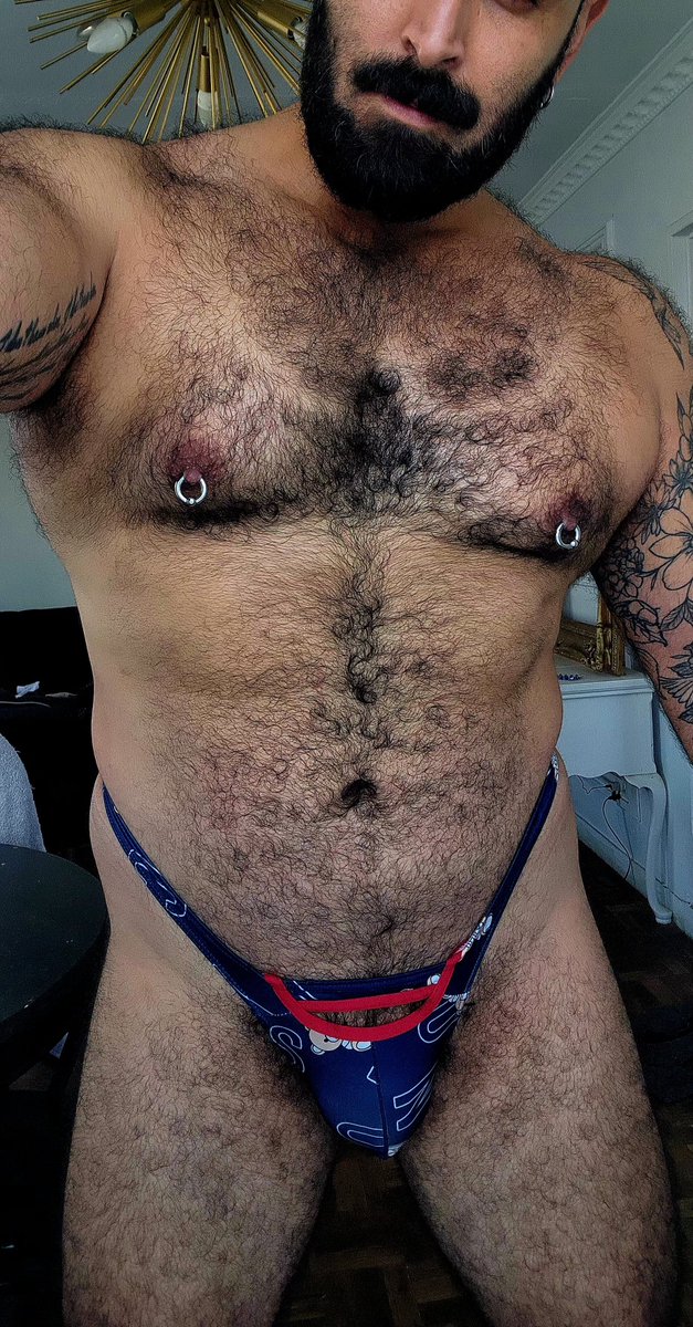 soyangeloso's tweet photo. Me ves asi, que es lo primero que me vas a chupar ? https://t.co/1t5UO1obWJ