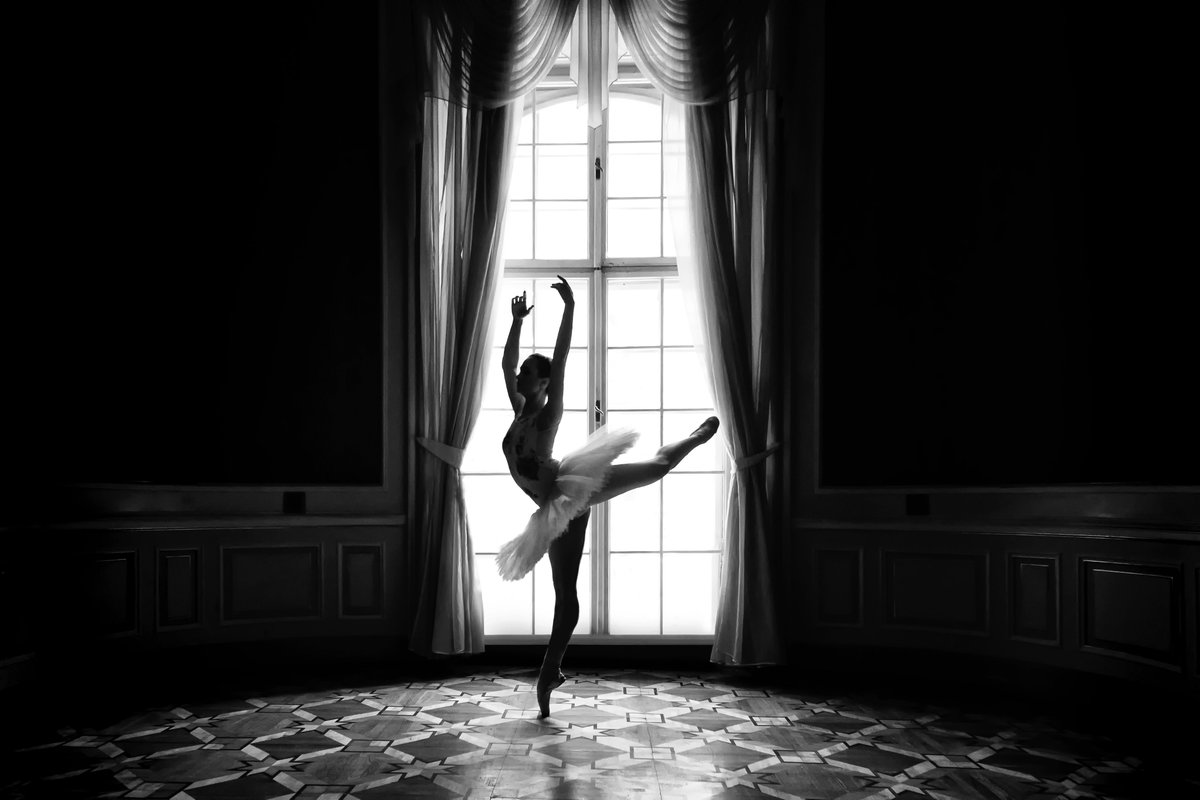 gulyildizart's tweet photo. GE 🥰

Classical art never dies ! 
1/1 
Ukraine / Before the War. 
https://t.co/iEzY3DRffE https://t.co/TKA5jw0tNL