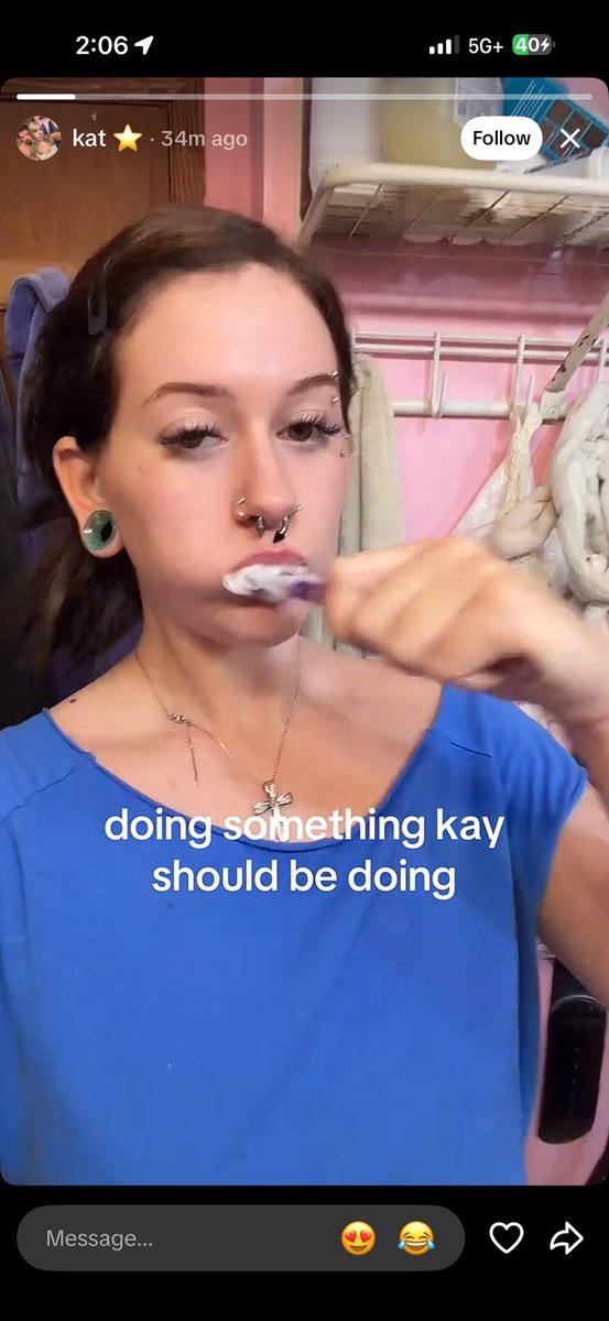 0_oKay_'s tweet photo. Crazy how this girl talks mad shit about people when she literally fucked her sister 😭😭 https://t.co/tigy4UTxLA