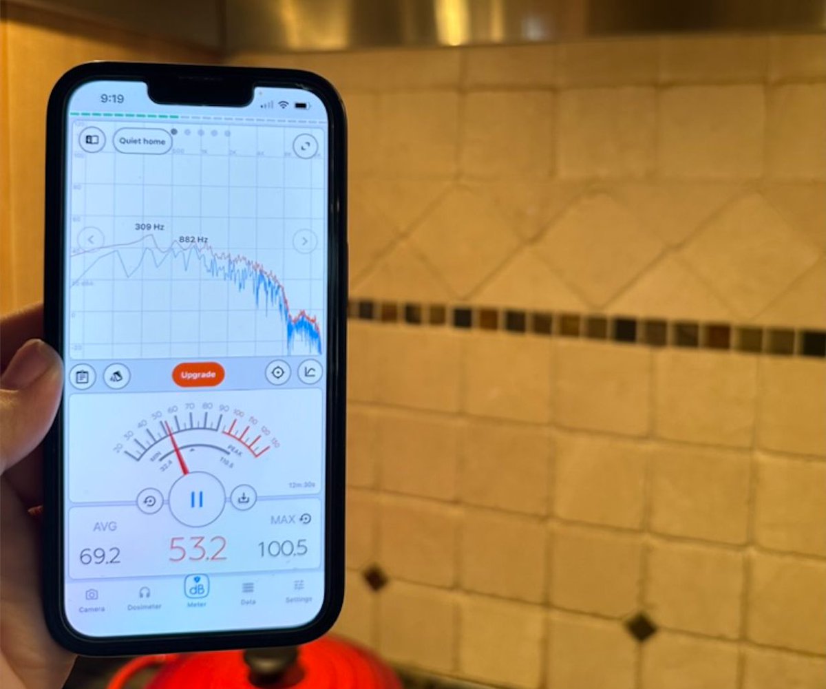 PAGreenbuilding's tweet photo. Remote fans are a great solution for loud #kitchen exhaust fans! Reduce #noise &amp; improve #indoorairquality with this #retrofit project: https://t.co/6mLBob4y9f #IAQ #kitchens #health #healthybuilding #comfort #building #construction #renovations #HVAC #exhaustfans #fans #safety https://t.co/9WaL5O7RZH