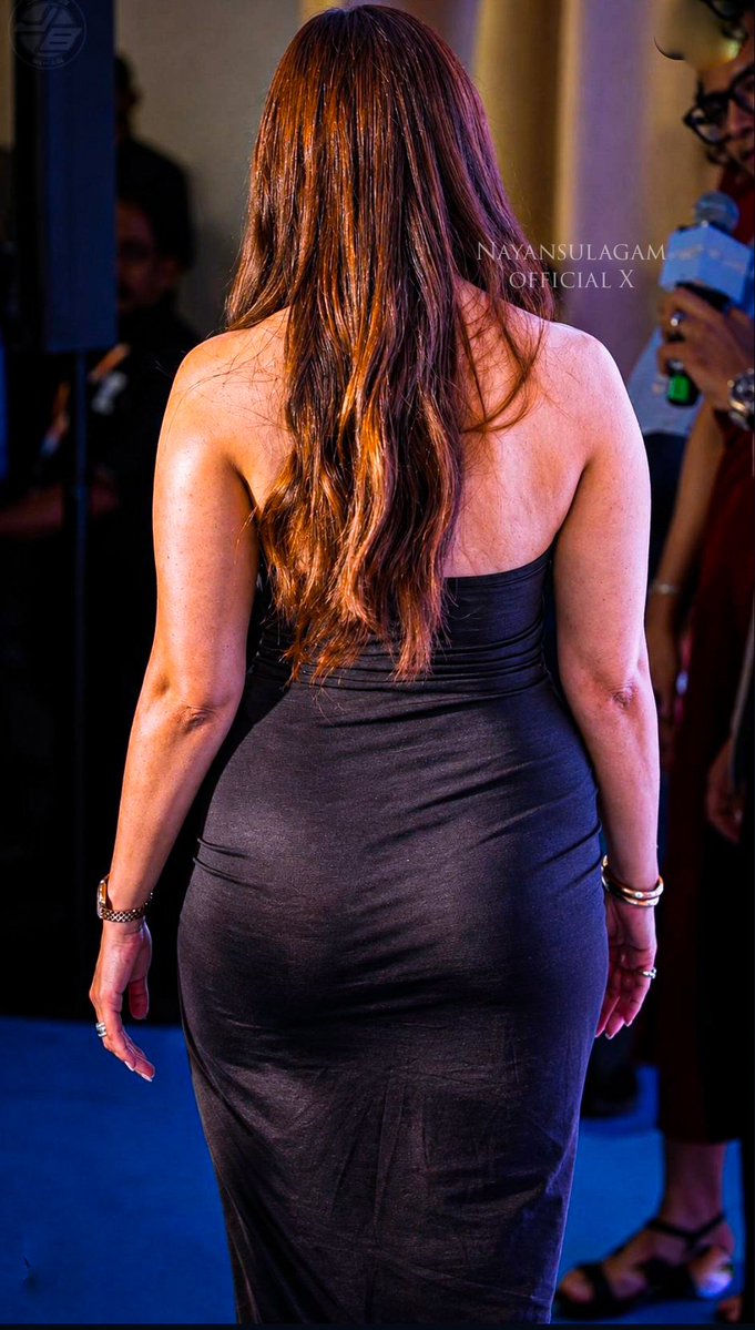 Nayansulagam's tweet photo. 𝐓𝐡𝐚𝐭 𝐟𝐫𝐮𝐢𝐭𝐬 🤤 🍑
#tamannabhatia #tamnna #nayansulagam https://t.co/v74oyOvWDM