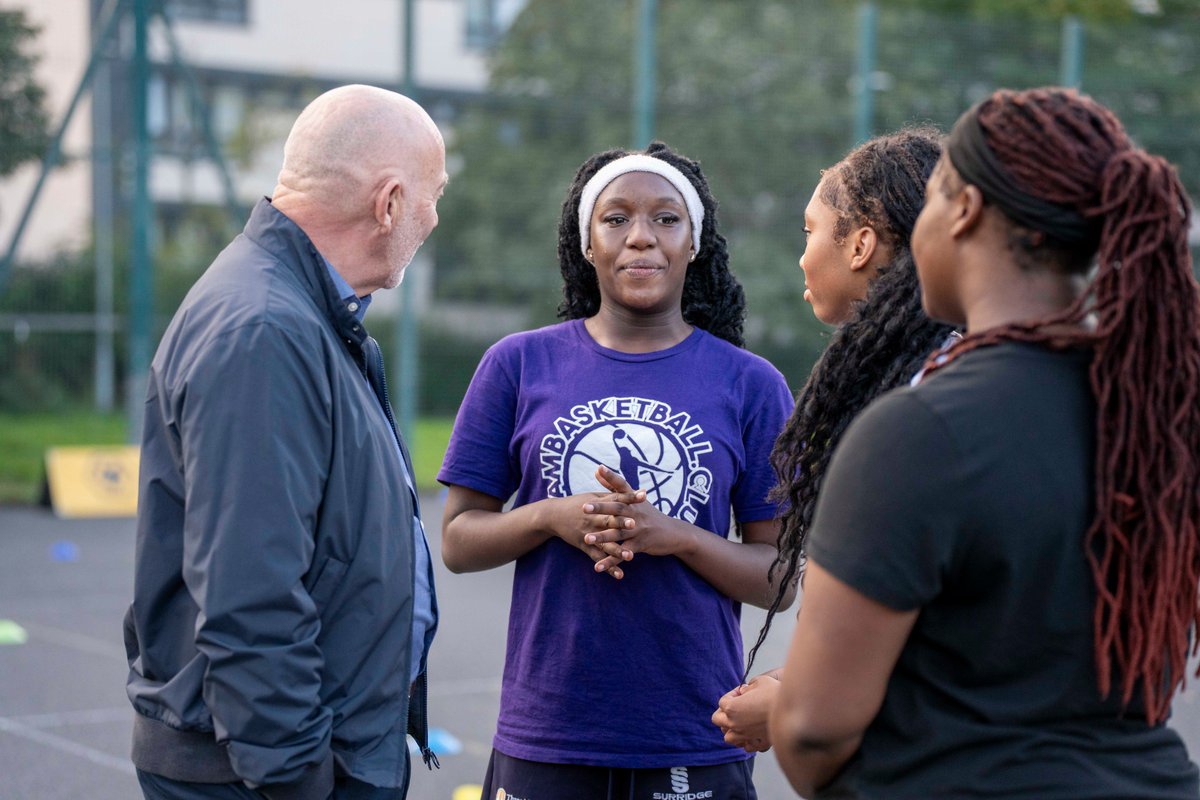 WolvesCouncil's tweet photo. More than 2,000 young people have already taken part in Your Spaces, a new initiative which is helping transform parks and open spaces into hubs for sport and other free activities. Full story 👉 https://t.co/i0Su9JUKm8 @WWFCFoundation https://t.co/213hrZKsrX