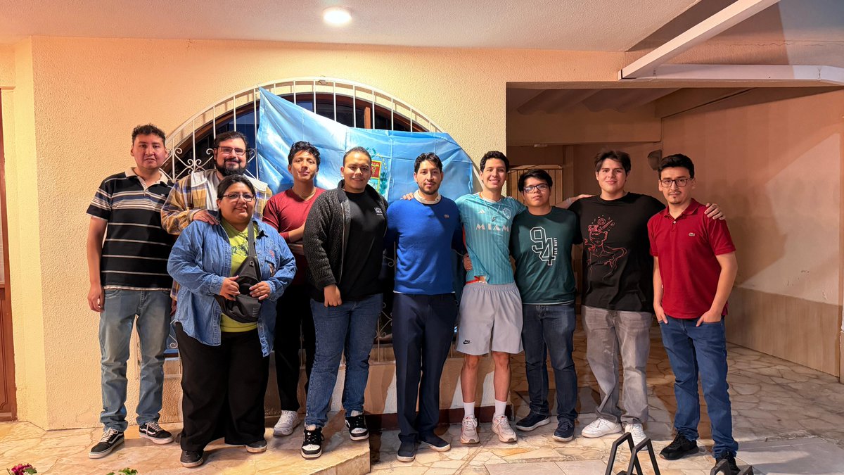 TheBAFNetwork's tweet photo. Nearly 140 developers applied to Stellar Elite in Bolivia and only 50 got in 🇧🇴

We kept it small so each one gets weekly one on one mentorship while building real products on @StellarOrg.

On October 10, they take the stage at Demo Day.

We´re really excited to see the results. https://t.co/2bd47dlenA