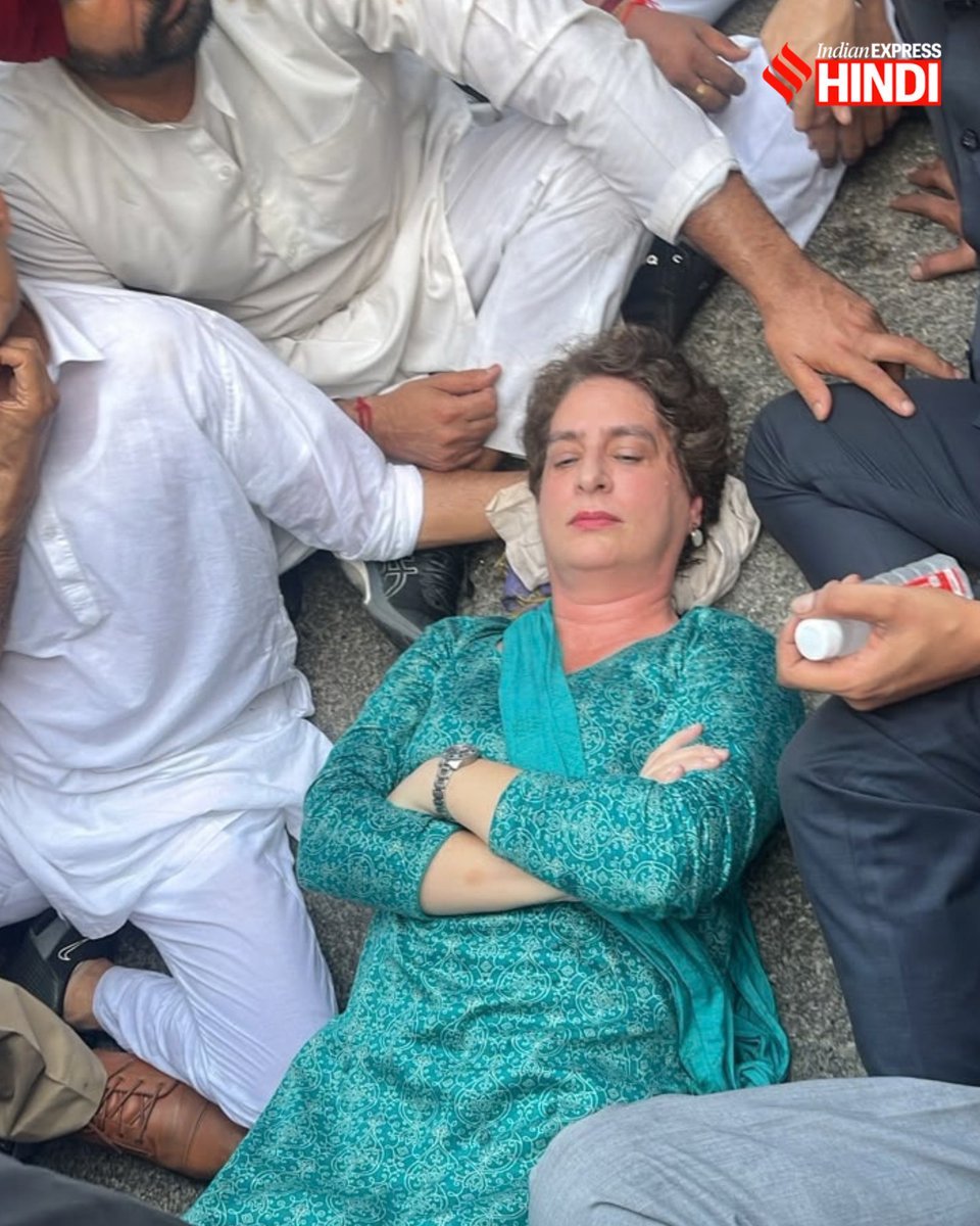 ravibhadoria's tweet photo. लेटने में प्रियंका जी का कोई मुकाबला नहीं है... https://t.co/HPAlZsLLpr