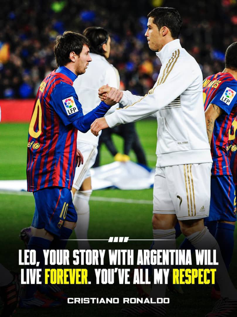 JohnVictor80993's tweet photo. 🇵🇹🫂🇦🇷 Cristiano Ronaldo: “Leo, so many years defending your country and a story that will live on forever”.

“You have all my respect for everything you’ve achieved with Argentina. A hug”.✨
#worldnews https://t.co/xeXm8cYA6P