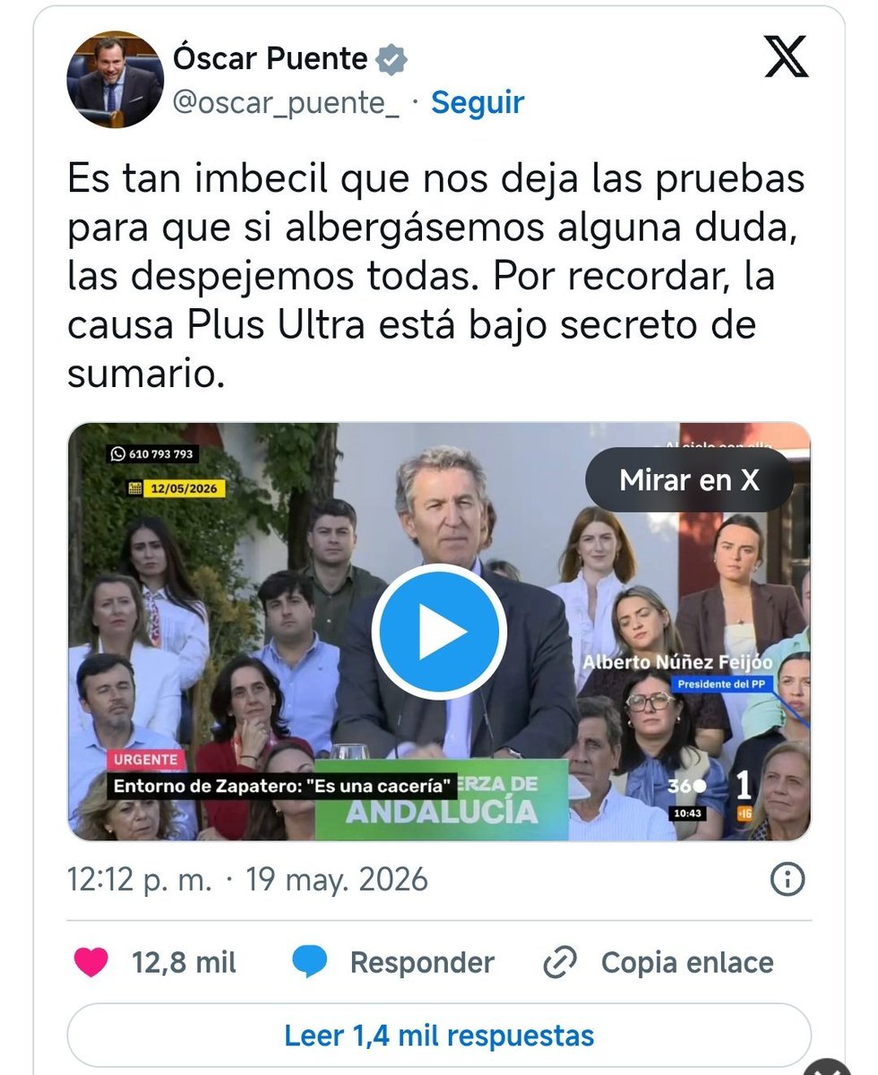 angimjc's tweet photo. @abecarub Quiero a este tiparraco vulgar y chabacano fuera de la política de mi país. Con mi dinero, ¡NO! https://t.co/iL2olrO14m