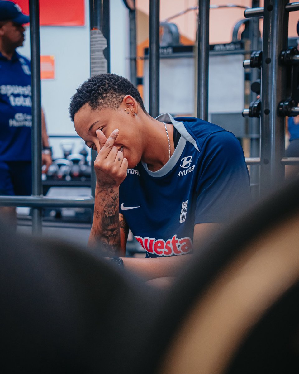 AlianzaLimaVB's tweet photo. Nosotras no paramos 🔥💪🏾 https://t.co/EA347KHBAS