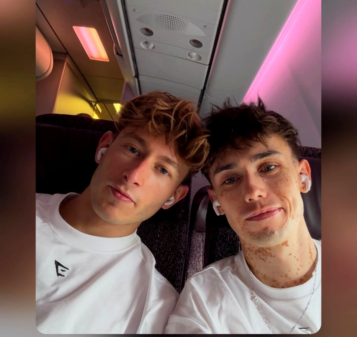 Zen_active's tweet photo. I'm so heartbroken 😭 

Dominik and McKenna have been one of my favorite gay couples online. I'm stil in shock as they sadly announce their breakup

Dominik remarked that their relationship struggles since McKenna moved to London to pursue his life career and he remain in Dublin. https://t.co/SbgWqYoFnA