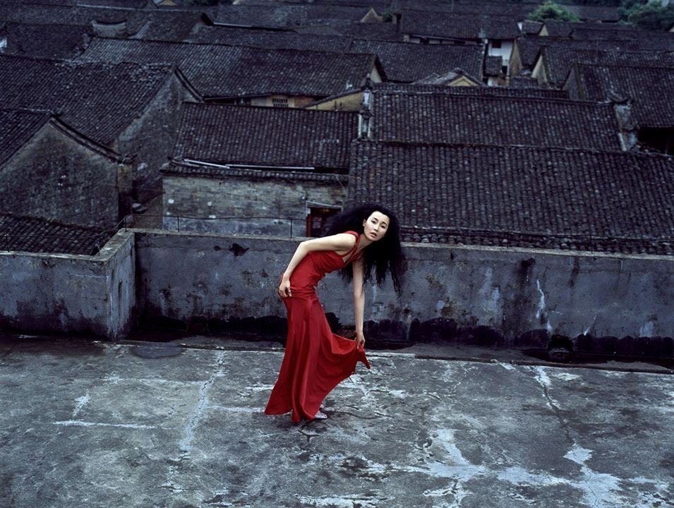gobIinarchive's tweet photo. Maggie Cheung for i-D by Wing Shya, September, 2004 https://t.co/JHXcl6fHta