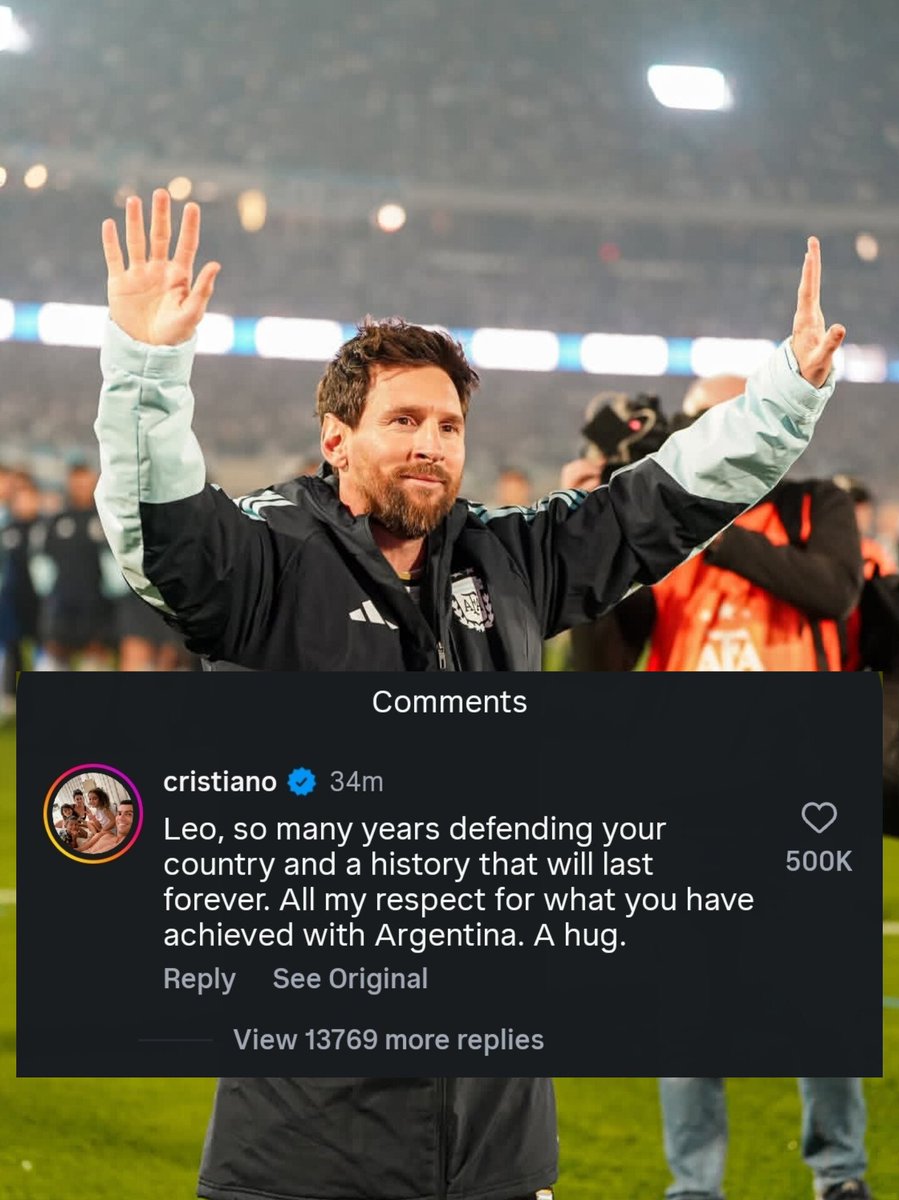 Onyemaechi_KO's tweet photo. Cristiano Ronaldo commented on Lionel Messi Farewell post on Instagram.
"Leo, so many years defending your country and a history that will last forever."
"All my respect for what you have achieved with Argentina. A hug".
GAME RECOGNISE GAME 🤝🏻😎
#MessiFarewell #MessiAdiós https://t.co/4gjiIPZKqc
