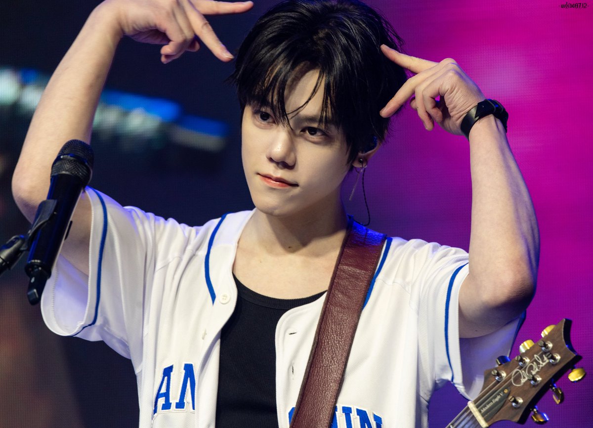 0712uukoo's tweet photo. 261007 한신대 대동연제
냐옹！
#엔플라잉 #nflying #차훈 #ChaHun https://t.co/IegbHCuJk8