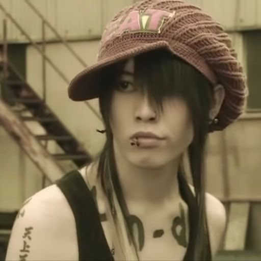 vkeitwink's tweet photo. Does he know that Miyavi is a man https://t.co/Uj4J7RkOis