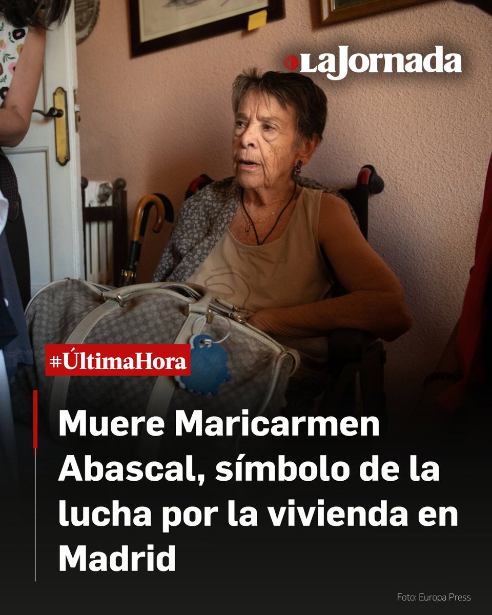 lajornadaonline's tweet photo. 🔴 #ÚLTIMAHORA | Maricamen Abascal, convertida en símbolo de la lucha por la vivienda que ha derivado en la acampada de la Puerta del Sol tras ser desahuciada de la casa en Retiro en la que había vivido durante 70 años, ha muerto este miércoles, según ha confirmado el Sindicato de Inquilinas.

La mujer estaba ingresada en el hospital Gregorio Marañón desde el pasado día 23 de septiembre. Ese día la mujer fue sacada en camilla de su casa ubicada en la calle Alcalde Sainz de Baranda tras ejecutarse la orden de lanzamiento y pese a la protesta de decenas de activistas y trasladada al centro hospitalario madrileño por su delicado estado de salud.

Más información en: https://t.co/Ah0YvLDtGJ