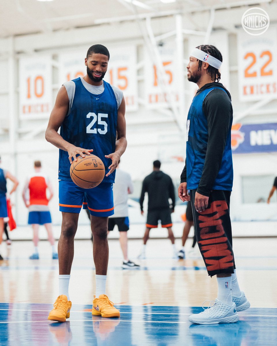 nyknicks's tweet photo. working on our craft https://t.co/kli54pPbcK