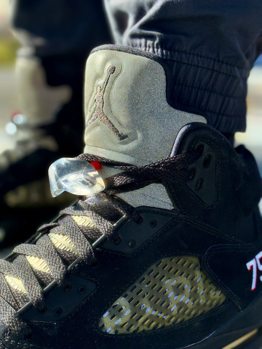 KicksaddictNYJP's tweet photo. #nike
#AirJordan5
#jordansdaily
#mjmonday
#sneakerlove
#jumpman
#Snkrskickcheck
#jordans
#shoesoftheday
#kotd 
#sneakeraddict  
#wdywt
#kicksoftheday
#yoursneakersaredope  
#TodaysKicks
#Sneakeraddict
#jordanaddict
#jumpman23 https://t.co/g9ZHnuTQFN