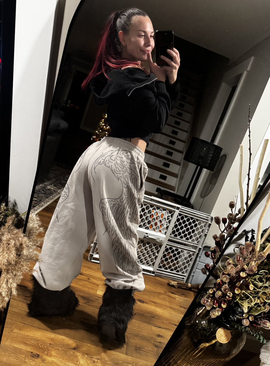 Cathyda4321's tweet photo. who tryna suck ? Dm is open #Detroitfreaks
#313Freaks #detoritmeetups
#DetroitFreaks https://t.co/fxMQ4TReXw