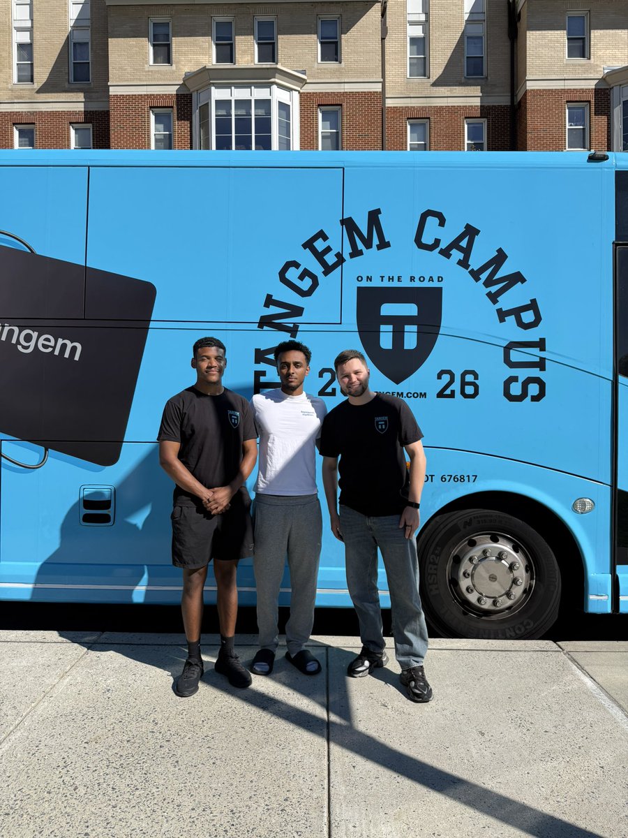 DawitKSolomon's tweet photo. linked with the @Tangem guys on campus at #tangembus at @aigarxyz @officialtec_hq https://t.co/cBZoahwHKI