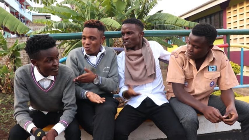 Madmose0's tweet photo. "Madam Naomi huwa ananitaka si mnaona hata huwa hanichapi na nguvu🙂 https://t.co/dyt8KyBrQS