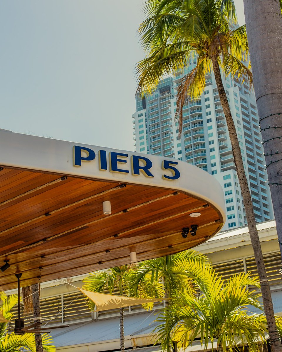 Pier5bayside's tweet photo. Miami afternoons were made for this☀️🍹 https://t.co/uxE7H8R141