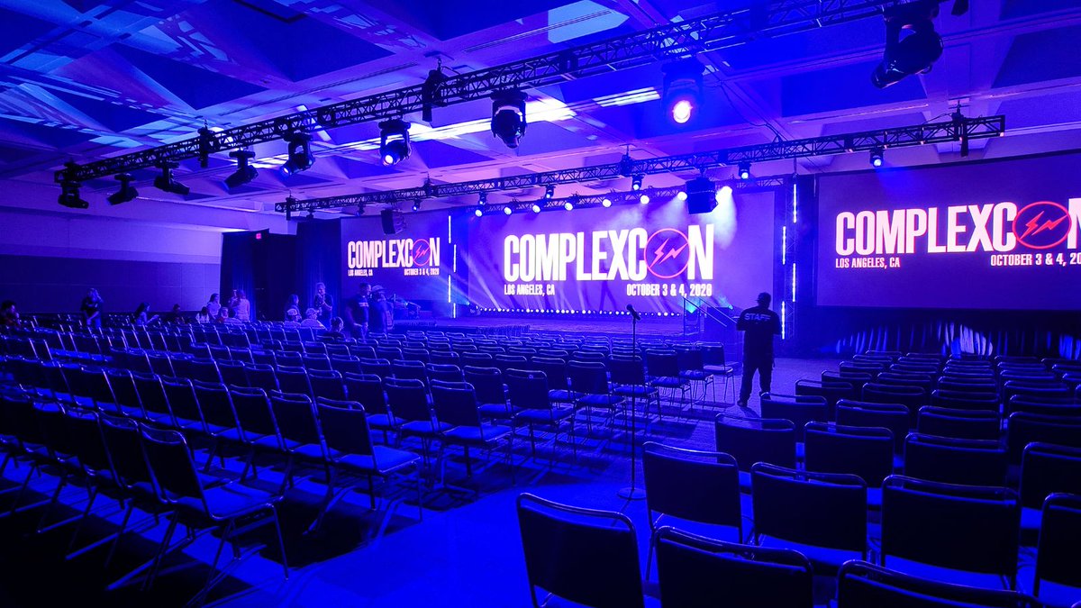 ReactionAV's tweet photo. ComplexCon was a big one for our crew.๐ We handled production across the full convention, from the LED entrance and Complex Bets live interview setup to the main stage, with end-to-end support across the full convention.โก๏ธ
#ComplexCon #ComplexBets #EventProduction #AVProduction https://t.co/Qax9I4ipcZ