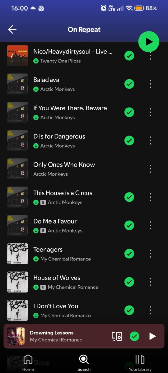 pol_ari_ze's tweet photo. no cheating, post your current on repeat playlist no matter how gay it is https://t.co/jrf1LfwyMp