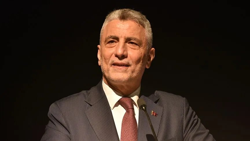 haberlabonline's tweet photo. Ticaret Bakanı Ömer Bolat’ın fon satın aldığı ve kriz patlamadan önce sattığı ortaya çıktı. 

(Murat Ağırel) https://t.co/ISUpViKTOd