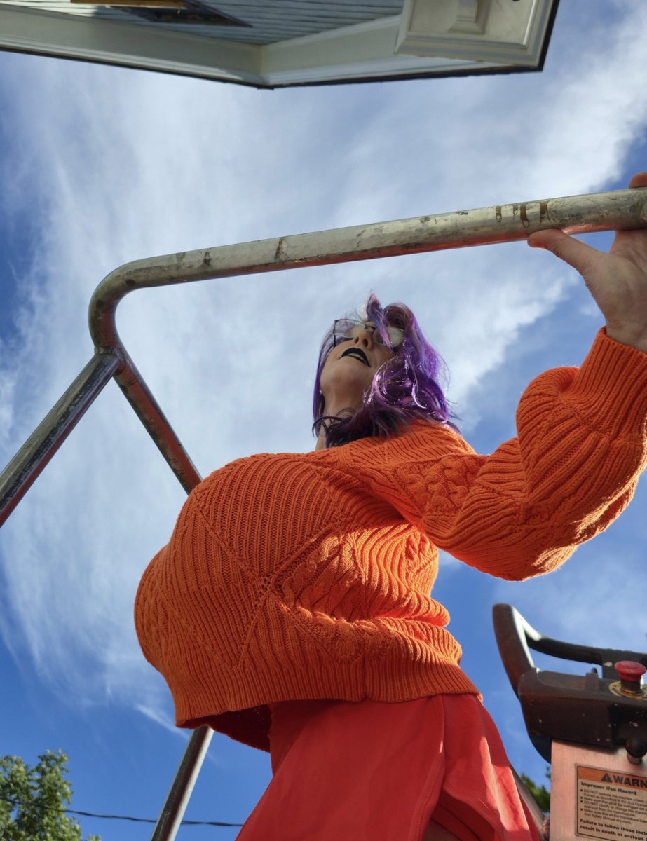 boobcruiser's tweet photo. Mega Velma. https://t.co/aoKWr2shO6