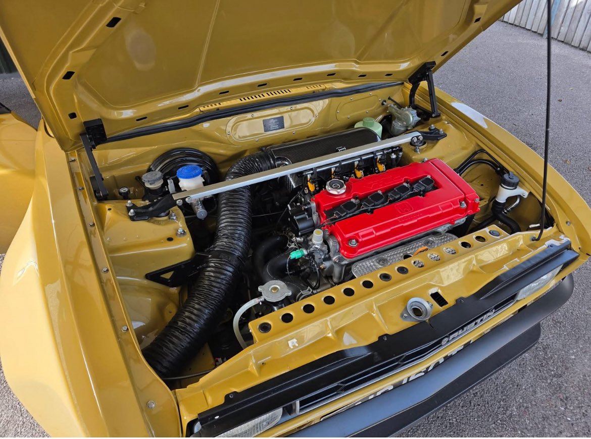 WRCPAST's tweet photo. 🇬🇧 1979 Austin Allegro 1.3

Ok it’s been slightly modified and now has a Honda Integra Type R engine under the bonnet as well as a host of other upgrades.

Some say you can’t polish a 💩 but I think this is absolutely bonkers 🔥🔥

This is the type of thing I would waste my cash on 🤣

📷 Cai Thomas 👏🏻👏🏻👏🏻

#modified #classiccars #uk #austin