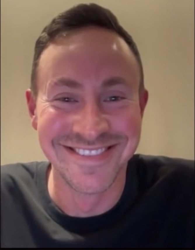 ShaunFitzzzy's tweet photo. Feeling cute, might drop $20 mil on $GME shares later…… https://t.co/9lTF6tSbcw