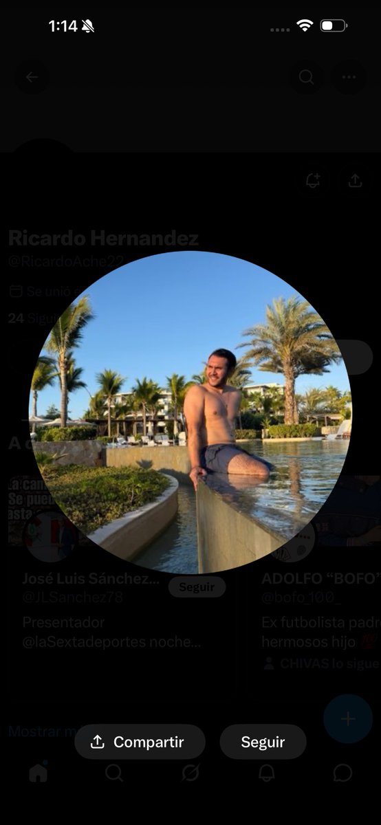 AangeelBB's tweet photo. @RicardoAche22 @Champeinpapi1 Pobre wey, por que fue a un balneario de 150 la entrada ya se cree millonario https://t.co/v3Zxf1eYGa