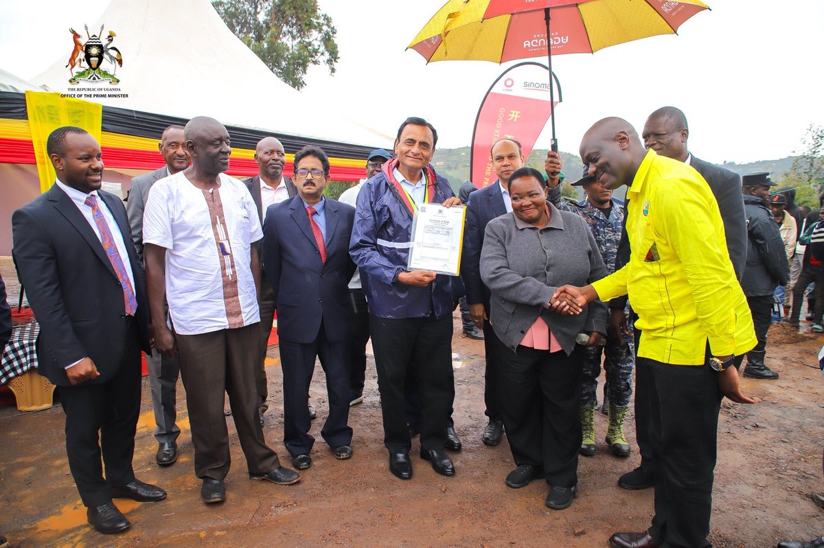R_Nabbanja's tweet photo. Today, I handed over to Devki Steel Mills part of the land it requires to commence iron ore mining activities in Rubanda District. More land will be acquired for mining activities in the same area.

I thank the @ministry_lands for acquiring the land for this important project. The @MEMD_Uganda will soon issue the company with a mining licence, now that it has got the mining area.

This project will create jobs for the people of Rubanda District and beyond. The iron ore will be processed into steel products for both the domestic and regional markets.