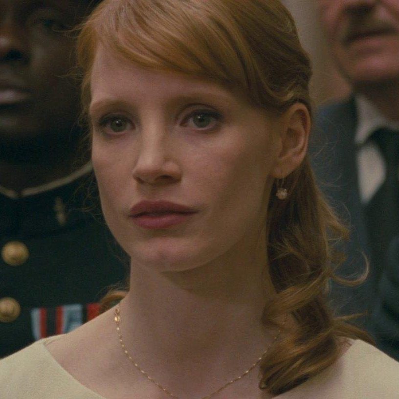 tinychastain's tweet photo. Same actress, same year and different lives. https://t.co/PgD5yeMNVr