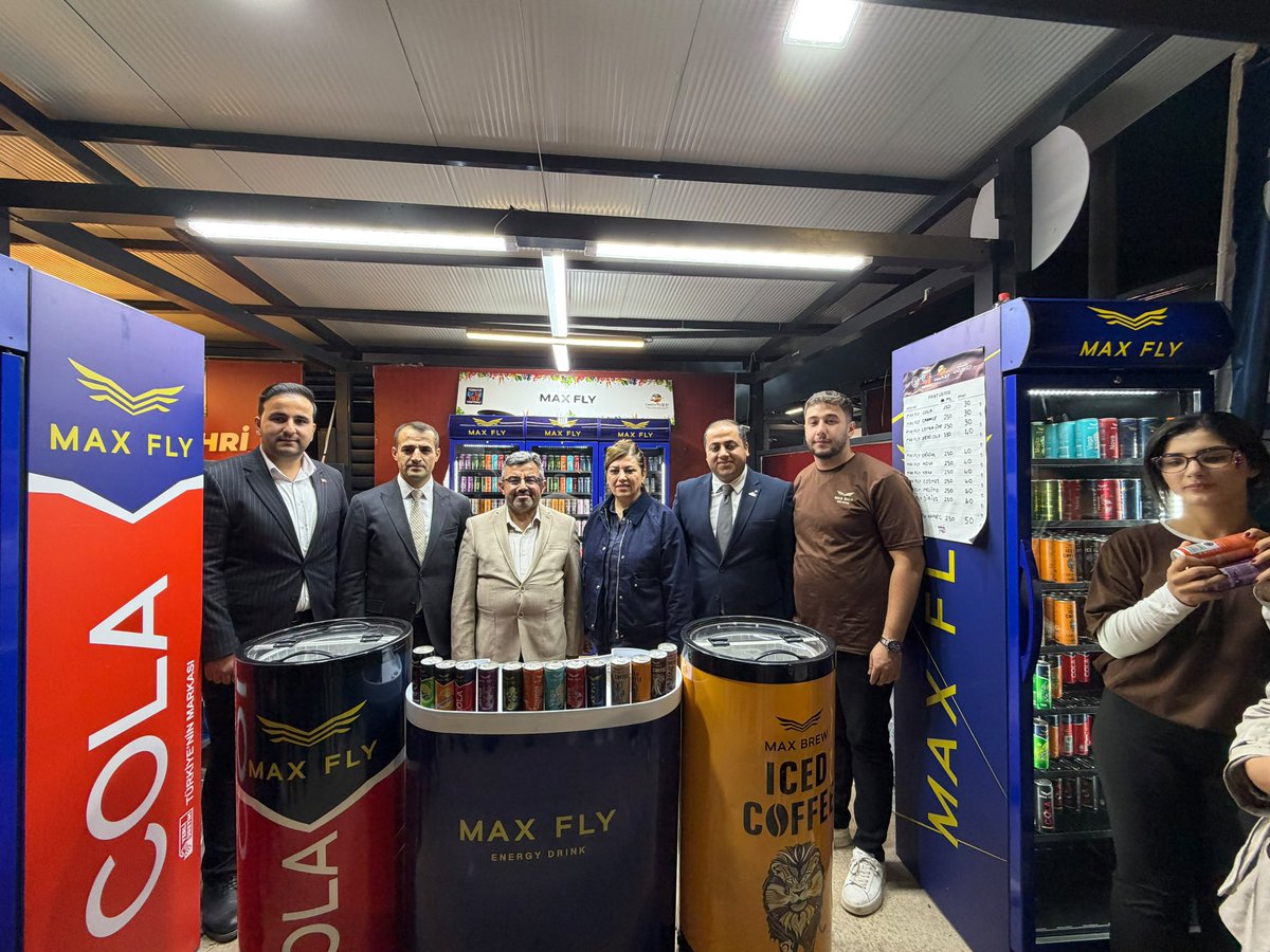 mikramarslan's tweet photo. 📍GastroAntep Kültür Yolu Festivali

Gaziantep Büyükşehir Belediyesi Başkan Yardımcımız Sayın Abdulkadir Sökücü, Gaziantep Büyükşehir Belediyesi Özel Kalem Müdürümüz Sayın Ahmet Alparslan ve Gençlik Kolları ekibimizle birlikte GastroAntep Kültür Yolu Festivali’ne katılım sağladık.

Gaziantep’in kültürünü, tarihini ve eşsiz gastronomisini yaşatan bu güzel festivalde hemşehrilerimizle bir araya gelmenin mutluluğunu yaşadık.

Bu güzel etkinlik için emeği geçen herkese ve özellikle Gaziantep Büyükşehir Belediye Başkanımız Sayın Fatma Şahin’e teşekkür ederiz.

Gaziantep’in kültürünü ve gastronomisini tüm dünyaya tanıtan bu eşsiz festival, şehrimizin gururu olmaya devam ediyor. 🇹🇷

@avyusufibis 
@osmannazlier 
@fatihseyrekk
@FatmaSahin 
@avmustafadurmus 
@Abdlkadirs27 
@AlpaslanAhmet27 
@AKGenclikGM 
@akgencsahinbey