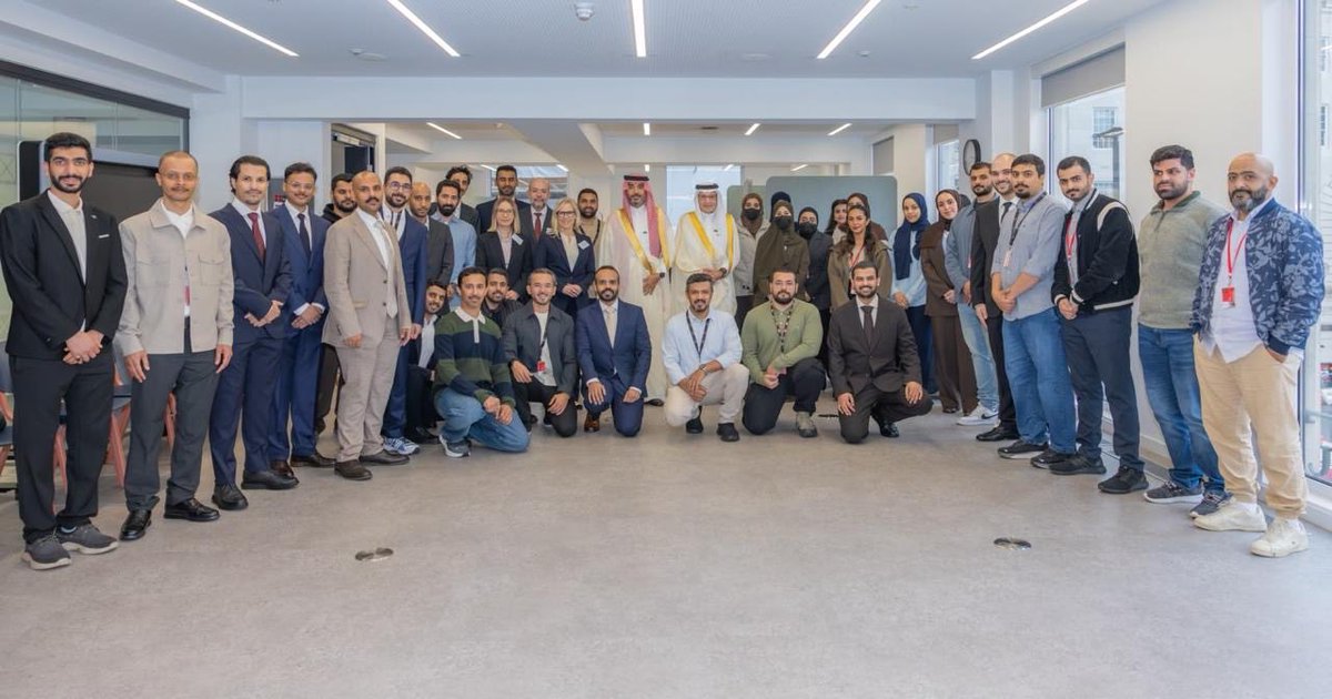 Abdulazizalboug's tweet photo. سعدت اليوم في لندن بلقاء أبنائنا وبناتنا من طلاب برنامج الماجستير الذي أطلقته هيئة التأمين بالتعاون مع كلية بايز للأعمال، في مسار�� العلوم الاكتوارية، والتأمين وإدارة المخاطر. استمعت لطموحاتهم وتجاربهم، ولمست فيهم شغف التعلم وحرصًا على العودة بمعرفة وخبرات تسهم في تطوير قطاع التأمين. فخور بهم، وأتطلع لرؤية أثرهم ونجاحاتهم.

#هيئة_التأمين