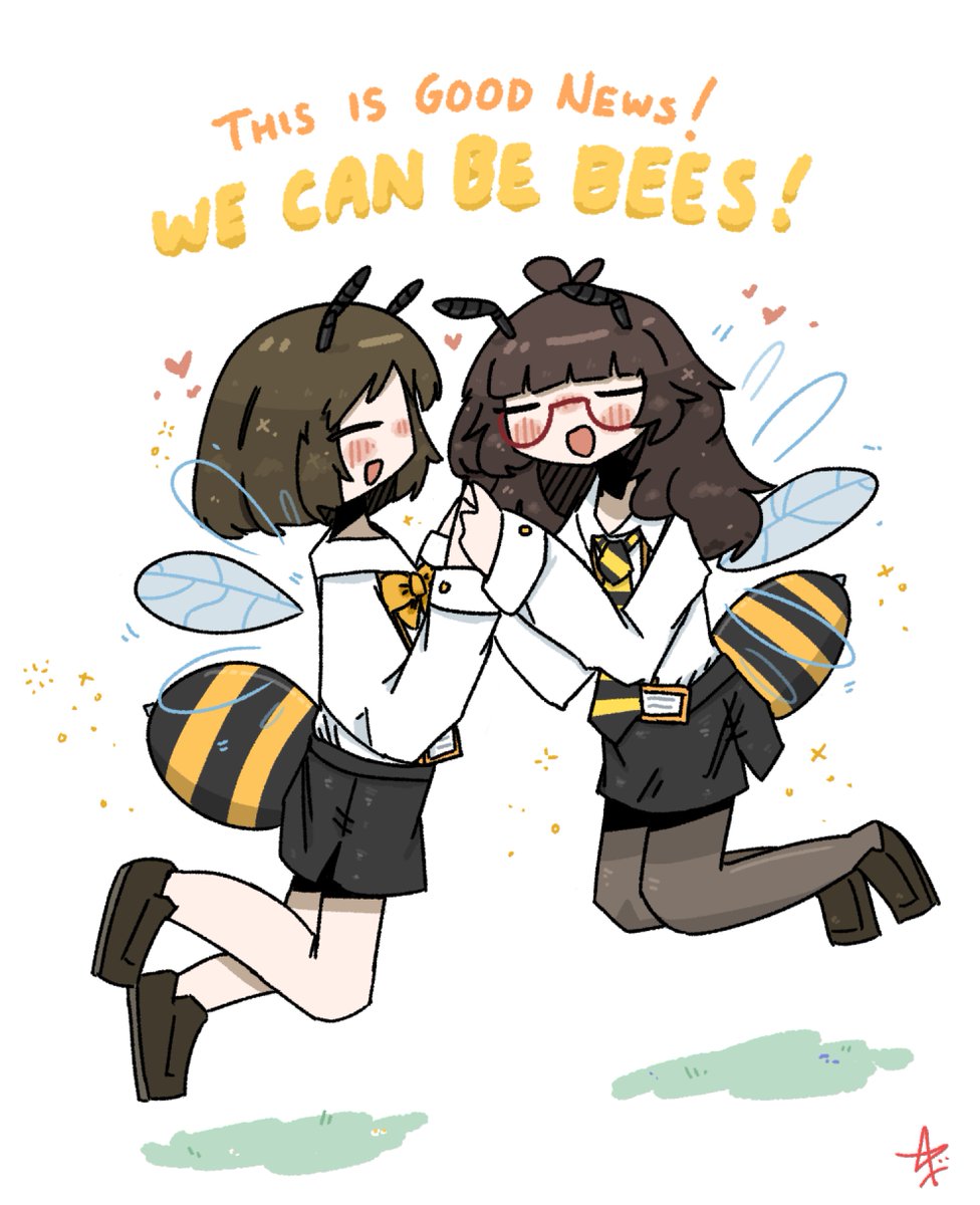 ComradeAshenov's tweet photo. Bee together! https://t.co/x0elJ8KxXL