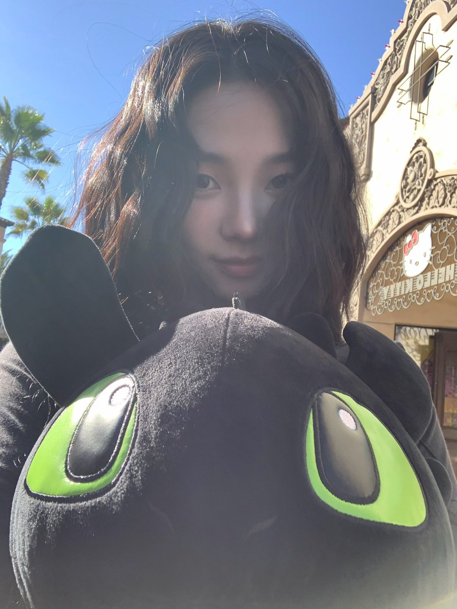 aespapic's tweet photo. 💙💭 https://t.co/2HbCQhXmTl