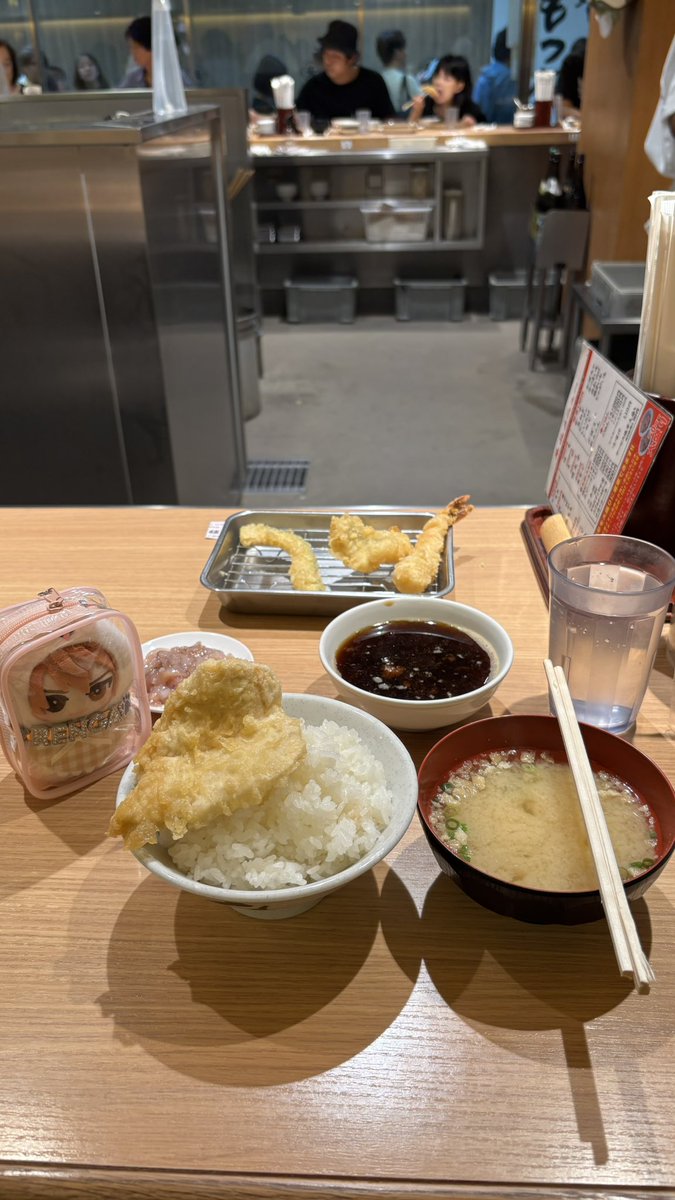 visit_S2's tweet photo. ︎︎︎︎福岡 NICE TRIP︎︎︎︎☁をしたりした🧑‍🩰

え〜とりのオタクももちろんしたけどほぼ私用旅なので写真撮って無さすぎるよ https://t.co/e9QSK56DEw
