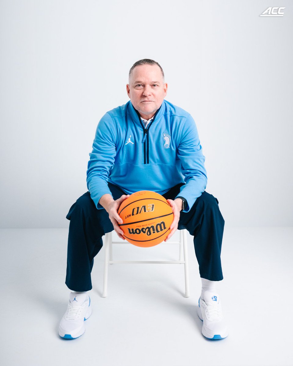 accmbb's tweet photo. First year in Carolina Blue. https://t.co/CSWlvJ8GJ3