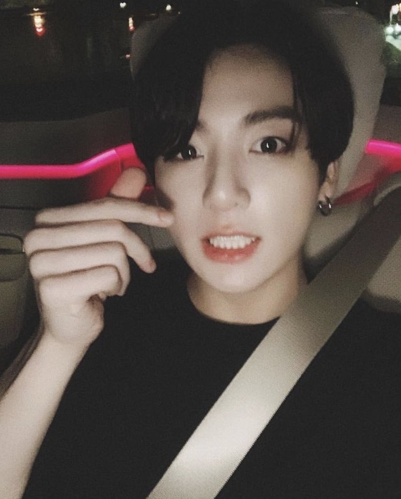 jksplaylist's tweet photo. i loved his cutie filter #bringitback https://t.co/IFZXuffpwt