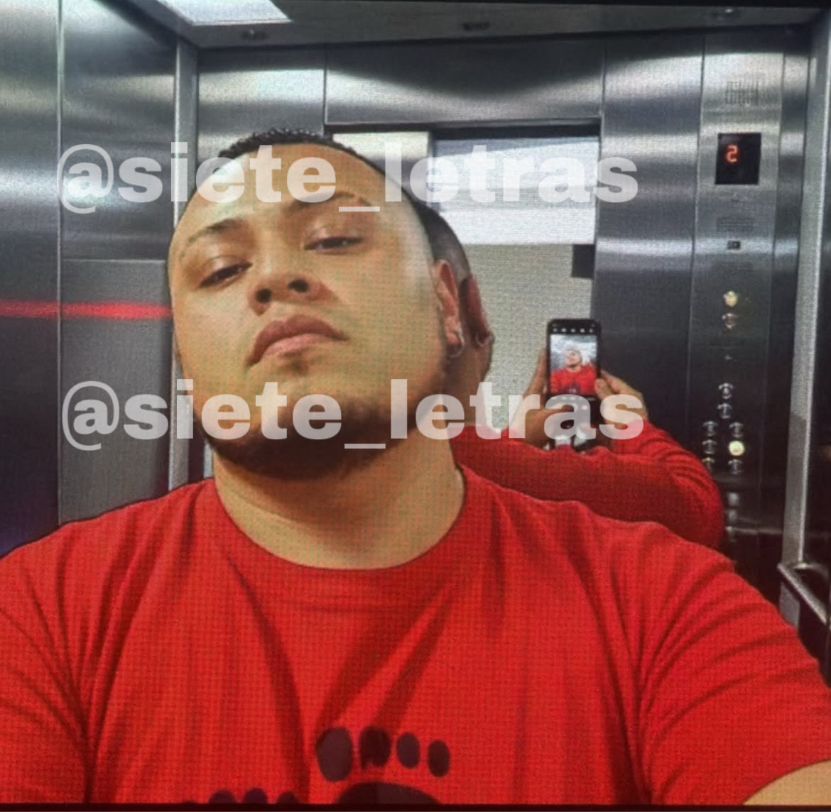 siete_letras's tweet photo. SE BUSCA feminicida:

Es Carlos Arturo Salazar, quien presuntamente asesinó a Jazmín Méndez, cuyo cuerpo fue hallado hace unos días en Xico, Chalco.

Jazmín estuvo con él el día que desapareció. @FiscaliaEdomex indaga. https://t.co/gcuwugkNbF