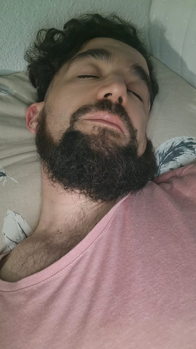 GiovaniVegoe8's tweet photo. Ve a descansar rico sin piss 🍆😴👅🔞 https://t.co/7mpJzUf9Kb