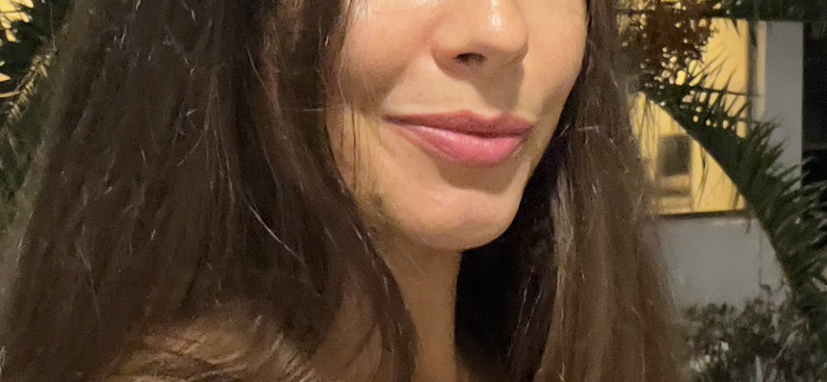 NikolPashkova's tweet photo. @centraldox Mouth which loves to smile👄 https://t.co/SsmC59m92e