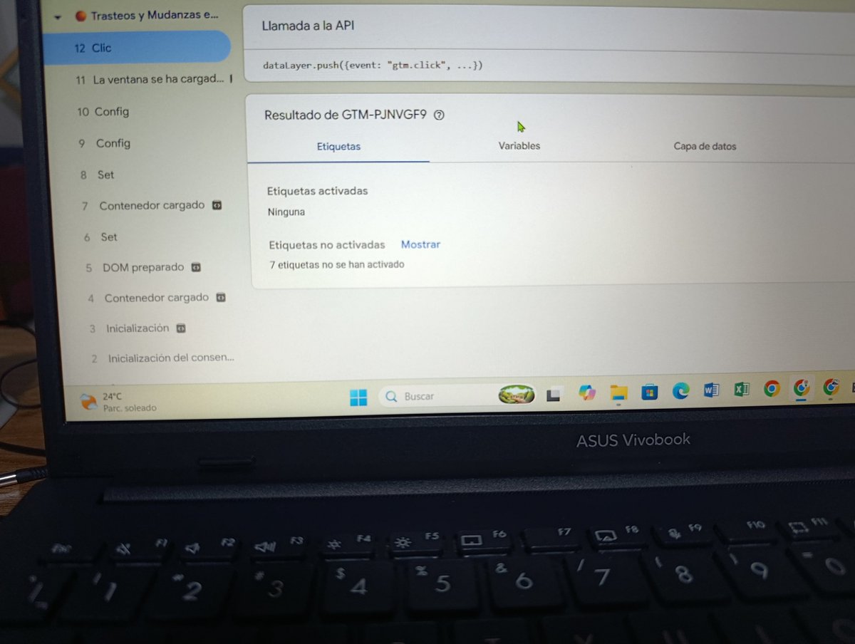 Crispanxho's tweet photo. Revise en tag manager y aparentemente los click dentro de la página es decir cualquier click que no fuer aún botóne contaba como conversación en Google ADS, me tocó organizar pero tengo cifras infladas https://t.co/BHd7FM5Gcc