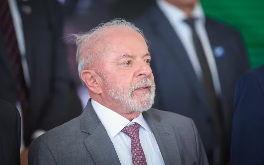 meioindep's tweet photo. 🚨ATENÇÃO: PT lidera ranking de PECs para alterar a Constituição, com 64 propostas, enquanto esquerda critica fala de Flávio sobre mudar a Carta Magna https://t.co/sbgC0qdg8v