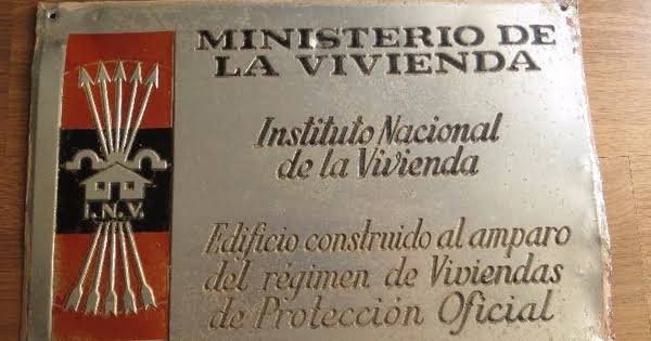 cipidex's tweet photo. @gabrielrufian Esto con Franco no hubiera pasado. Culpables:
EL ANTIFRANQUISMO #MemoriaDemocrática #PSOE #IzquierdaMiserable #MariCarmen #los87 #asesinato #sucasa #lahanmatado #deshauciada #falange #SoloQuedaVox https://t.co/Qw5qCUFv6s