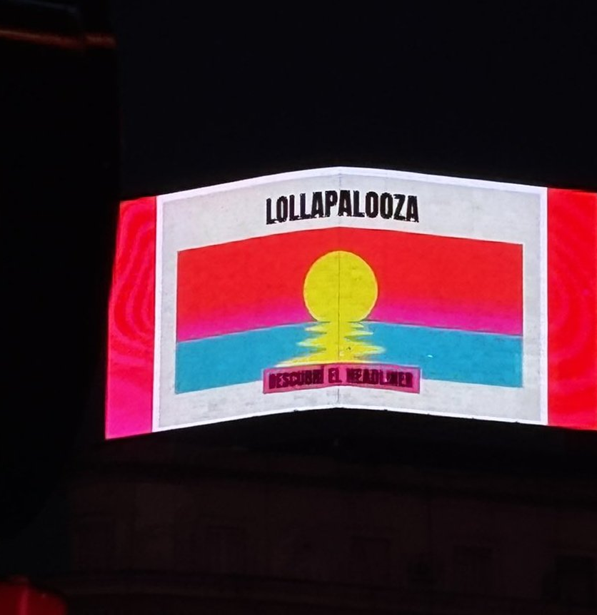 telodigolavdd's tweet photo. 🚨 ¿THE NEIGHBOURHOOD, TAME IMPALA, EMPIRE OF THE SUN O BRING ME THE HORIZON?

LA IMAGEN DEL ATARDECER EN LA PLAYA GENERA DUDAS, LOS RUMORES INDICAN QUE PODRÍAN SER ELLOS... 👀

#Lollapalooza #Lolla #FEP 2027 Estereo Picnic https://t.co/7c0Dx17N4n